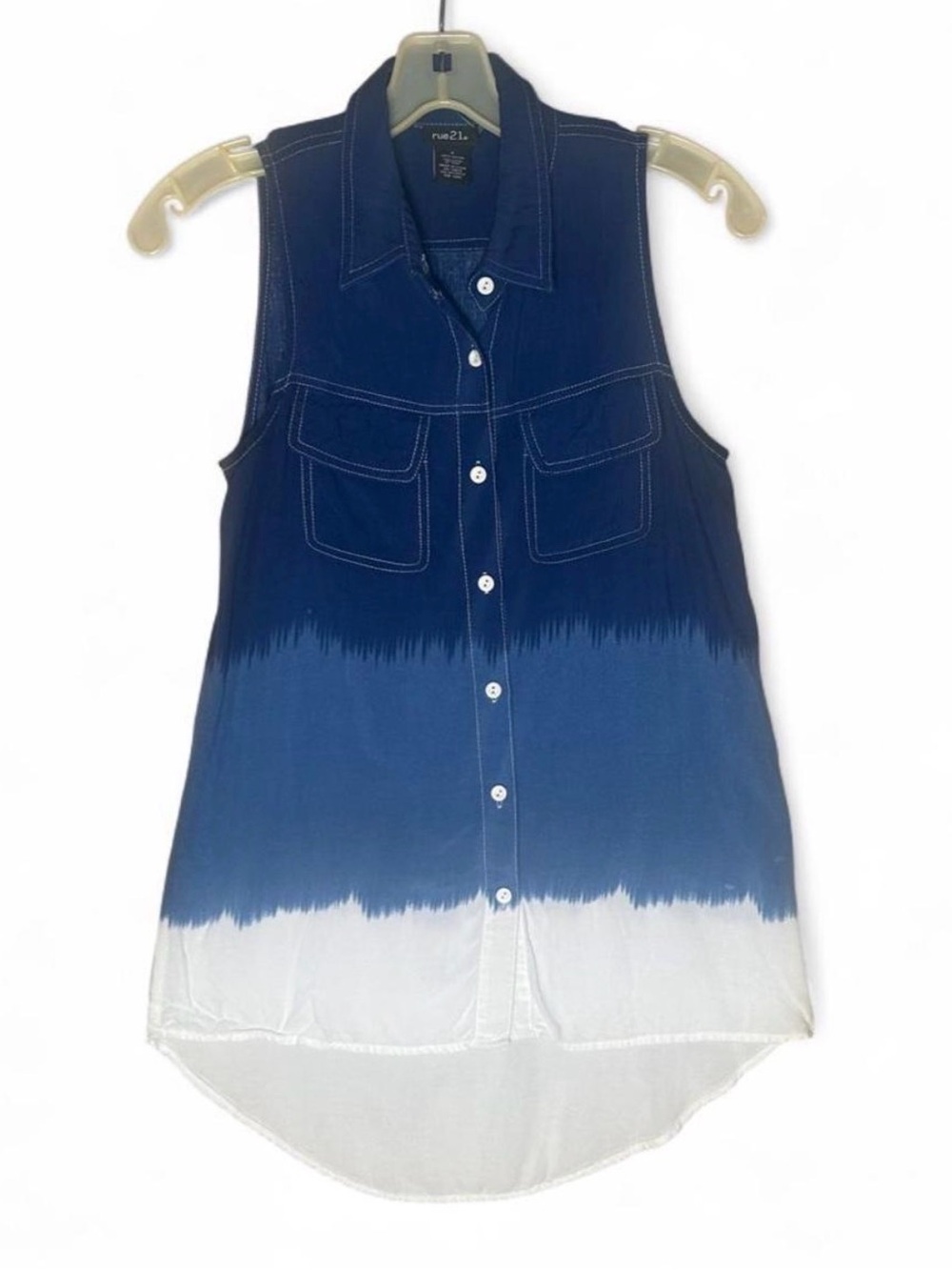 Rue21 Women's Navy to White Ombre Sleeveless Button-Down Shirt